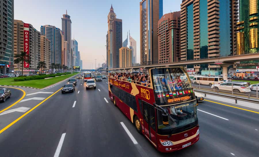 5-Day Pass: Hop-On Hop-Off, Lost World Aquarium, Dubai Frame - Audio commentary and the day-to-day bus experience