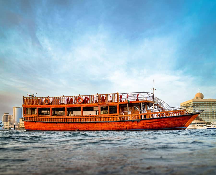 5-Day Pass: Hop-On Hop-Off, Lost World Aquarium, Dubai Frame - Start with the Red Route for Downtown and old Dubai