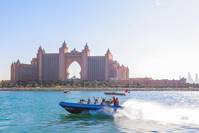 90 Minutes Speedboat Tour: Marina, Atlantis, Palm & Burj Al Arab - Atlantis, The Palm and the photo stop