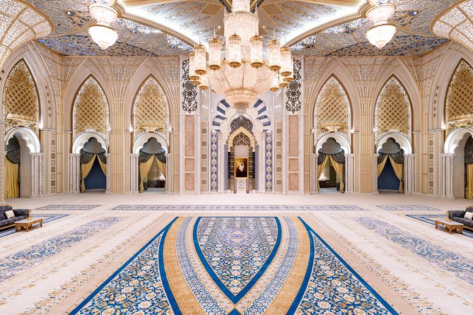 Abu Dhabi Day Tour From Dubai with Sheikh Zayed Grand Mosque - Ferrari World is a photograph, not a theme-park day
