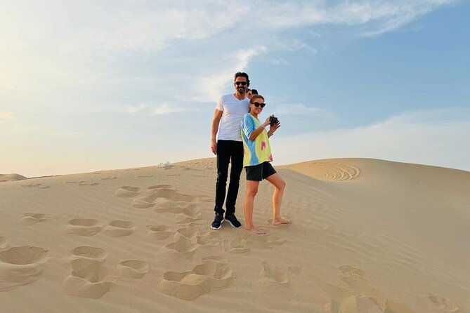 Abu Dhabi Desert Safari With Live Shows And BBQ Buffet Dinner - A six-hour desert evening from Abu Dhabi