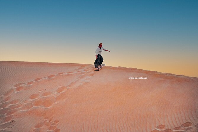 Abu Dhabi Evening Desert Safari BBQ, Camel Ride, Entertainments - Dinner, shows, and stargazing