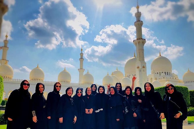 Abu Dhabi Full-Day Sightseeing Tour from Dubai with Mosque Visit - Heritage Village gives the day some local context