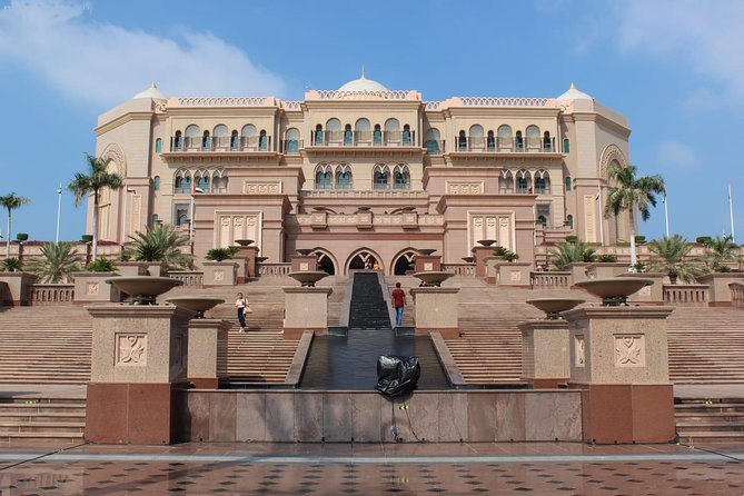Abu Dhabi Full-day Sightseeing Tour from Dubai with Mosque Visit - Ferrari World and the scale of Yas Island