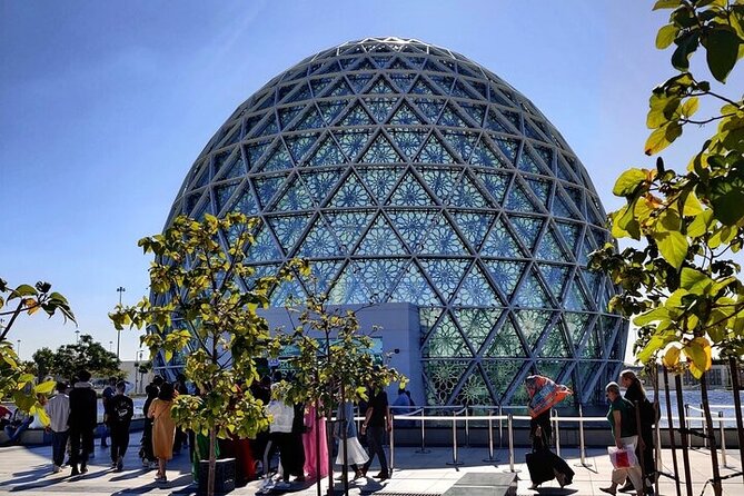 Abu Dhabi Half Day City Tour Sharing Experience - Abu Dhabi Dates Market in 20 minutes