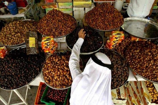 Abu Dhabi Private City Tour - Qasr Al Watan is the main paid palace choice