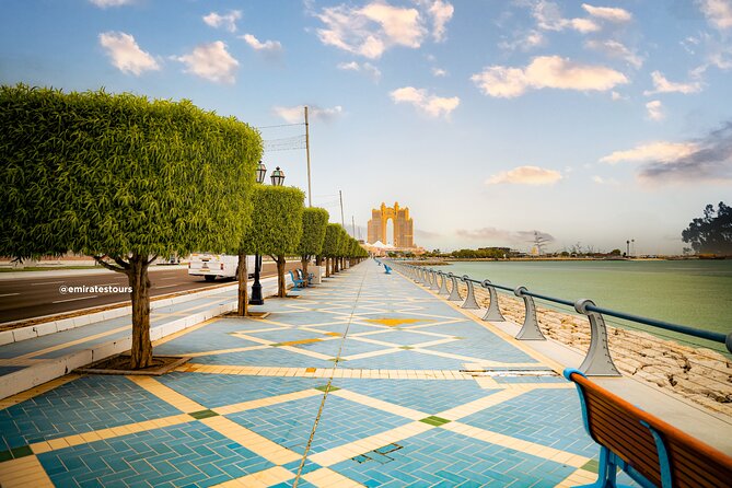 Abu Dhabi Sightseeing Tour: Sheikh Zayed Mosque, Heritage Village & Dates Market - Shopping for dates at Abu Dhabi’s main market