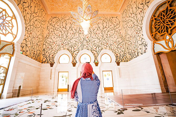 Abu Dhabi Sightseeing Tour: Sheikh Zayed Mosque, Heritage Village & Dates Market - Is $48.60 a fair price?