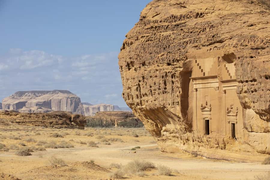 AlUla: Discover AlUla Like a Local Guided Tour - Who should book this experience?