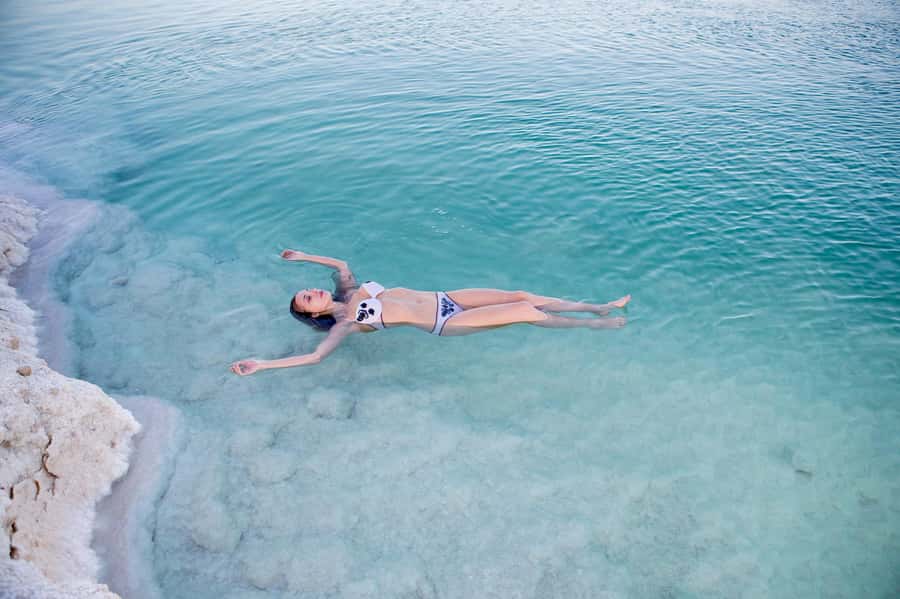Amman: Dead Sea Day Tour with Optional Entry Fees and Lunch - Floating, mud, and the basic Dead Sea routine