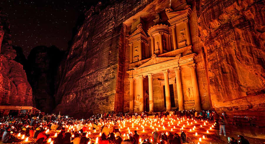 Amman: Petra by Night Tour with Optional Day Visit - Why Petra by Night feels so different