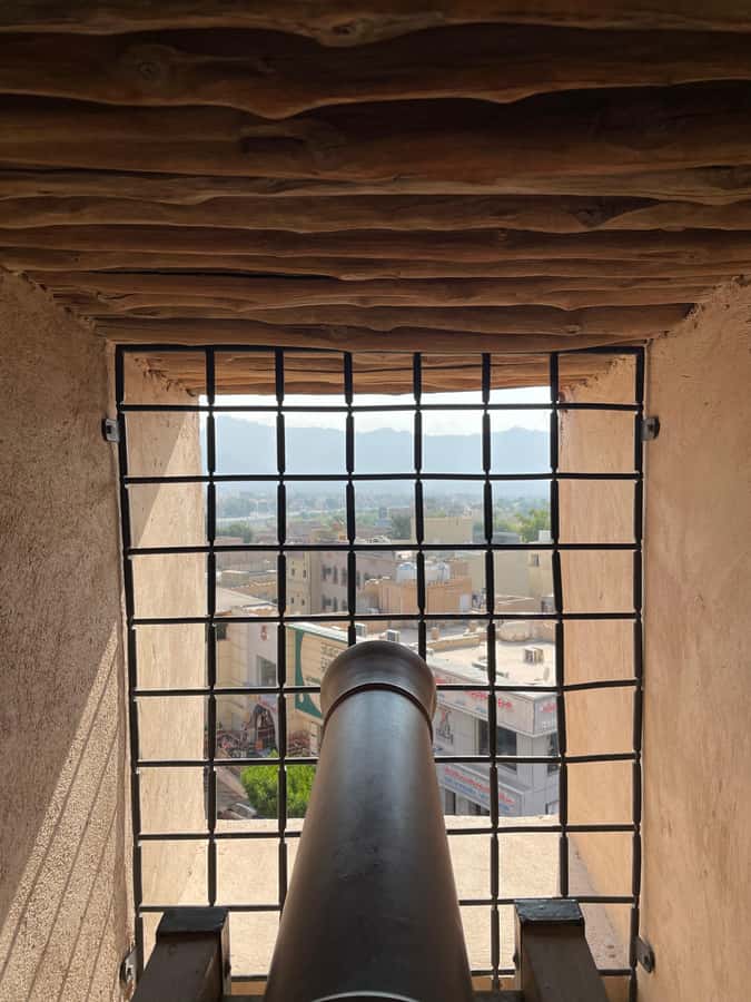 AMOUAGE: Full Day Private Trip to Nizwa and Al Jabal Akhdar - The climb to Jabal Akhdar