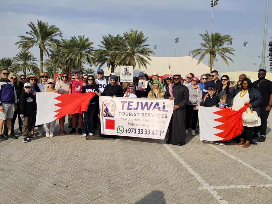 Bahrain Full-Day Highlights Tour:Manama,Desert&Tree of Life - Bahrain Fort and the story beneath the stones