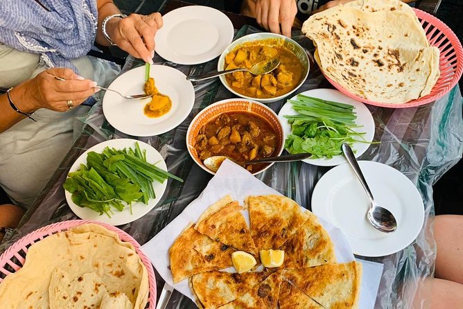 Bahrain: Must Try Food Tour - (Manama Souq) - The Local Guides Make the Difference