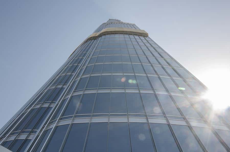 Burj Khalifa Ticket with 1-Way Transfer - Telescopes, photos, and other extra costs