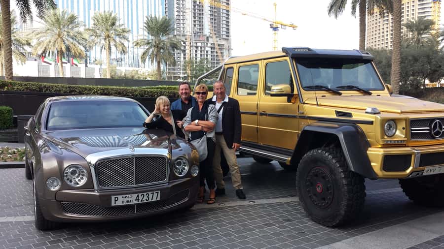 Burj Khalifa VIP Lunch – Michelin Dining & Porsche Transfer - Hotel pickup and the Porsche arrival