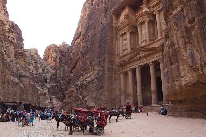 Day Tour to Petra from Eilat - Arriving at Petra and the short horseback approach