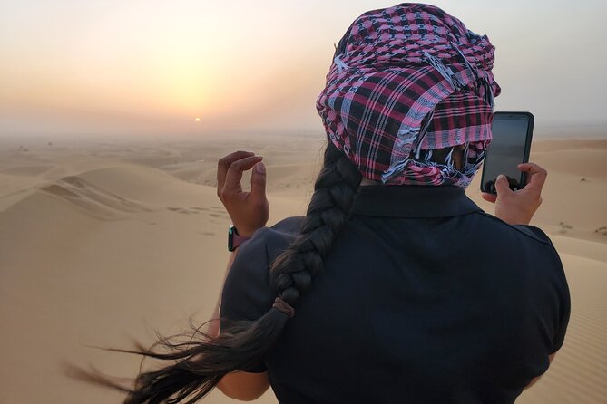 Desert Safari Dubai (VIP Package ) - BBQ dinner and live shows