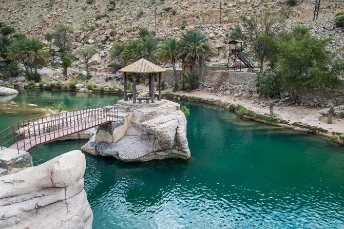 Desert Safari Sharing Tours - Two sides of Oman in one long day
