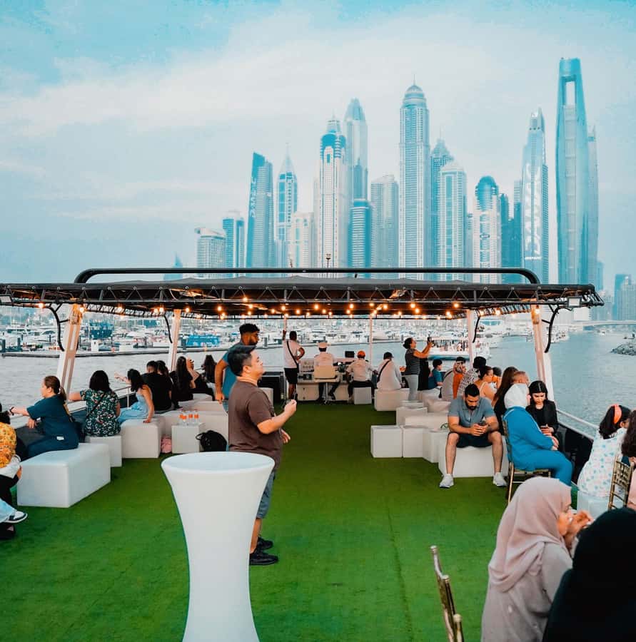 Dubai: 1-Hour Ain Boat Cruise - Who will enjoy this cruise most