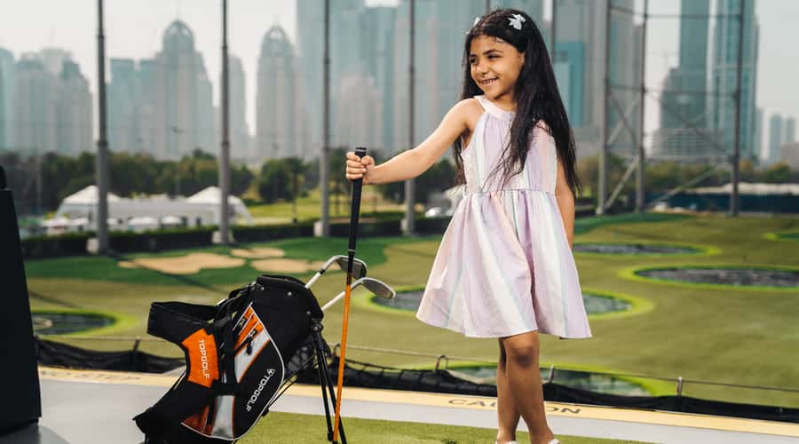 Dubai: 1hr Topgolf Game - Food, drinks, and the Dubai Marina setting