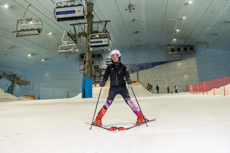 Dubai: 2-Hour or Full-Day Slope Session at Ski Dubai - Skiing in Dubai at minus 2 degrees