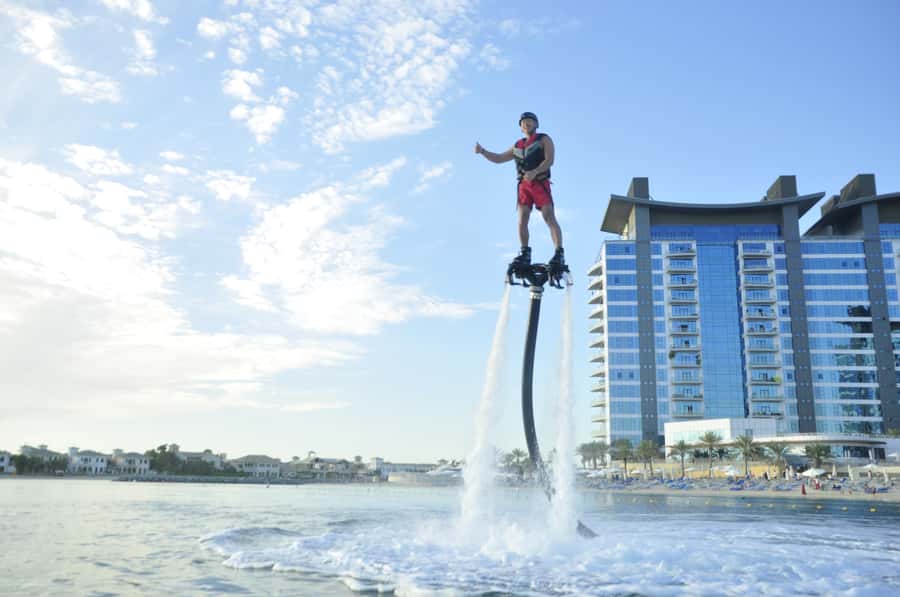 Dubai: 30-Min Flyboard Beginner Session at The Palm Jumeirah - Flying above The Palm, one careful lift at a time