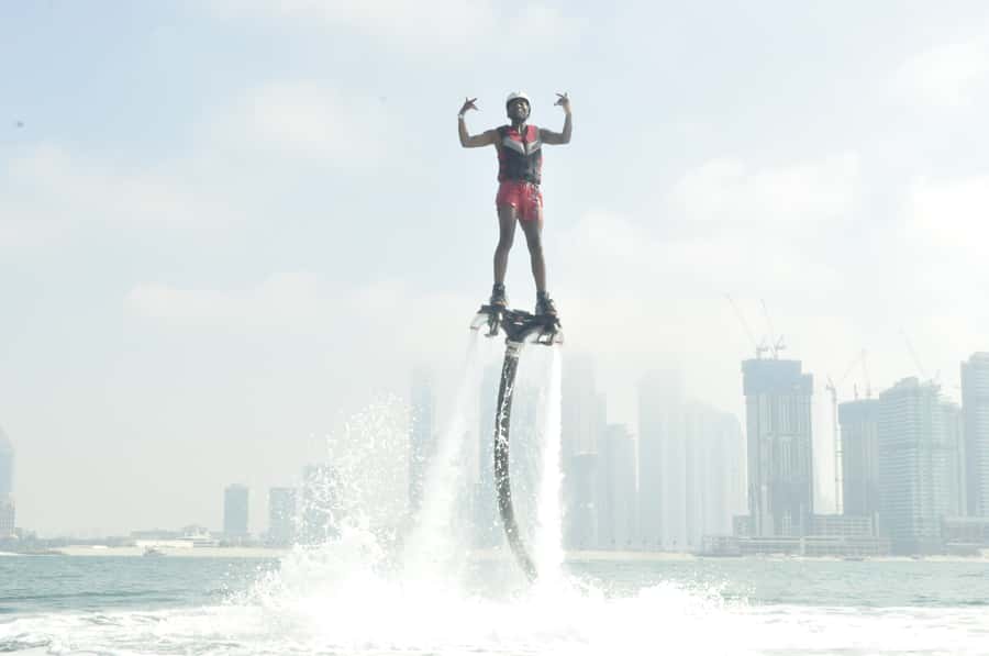 Dubai: 30-Min Flyboard Beginner Session at The Palm Jumeirah - What the $98 price really covers