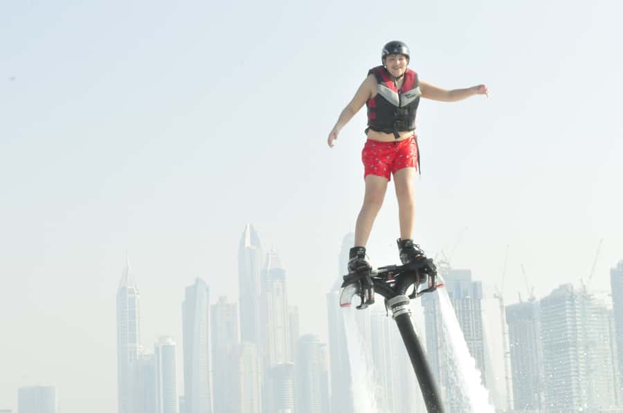 Dubai: 30-Min Flyboard Beginner Session at The Palm Jumeirah - The first 10 minutes: safety, controls, and confidence