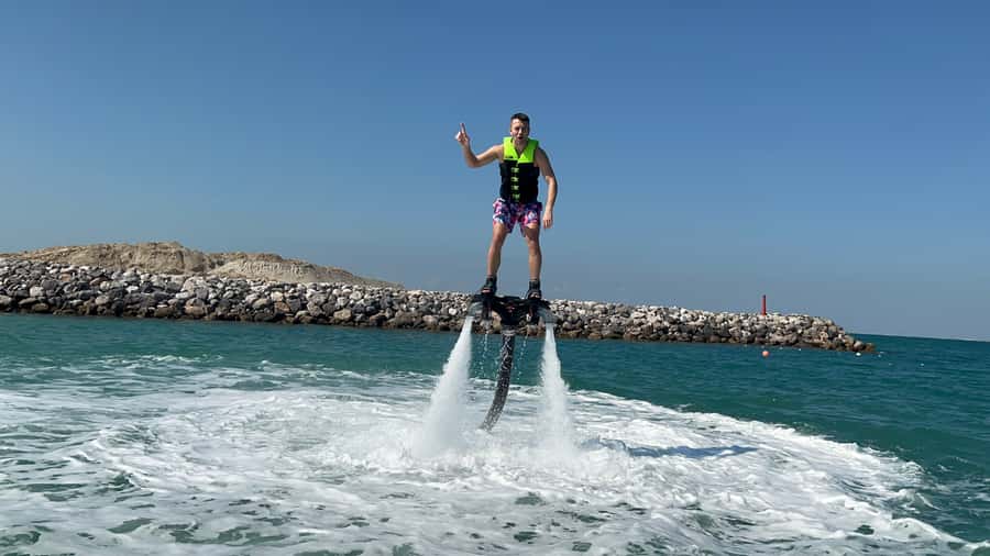 Dubai: 30-Min Flyboard with Burj Al Arab View & Soft Drink - Meeting at Yoush Water Sports Jetski Dubai
