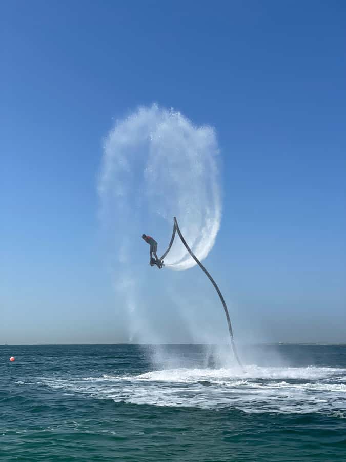 Dubai: 30-minute Flyboard with Instructor and Free Ice Cream - Key points to know before you book
