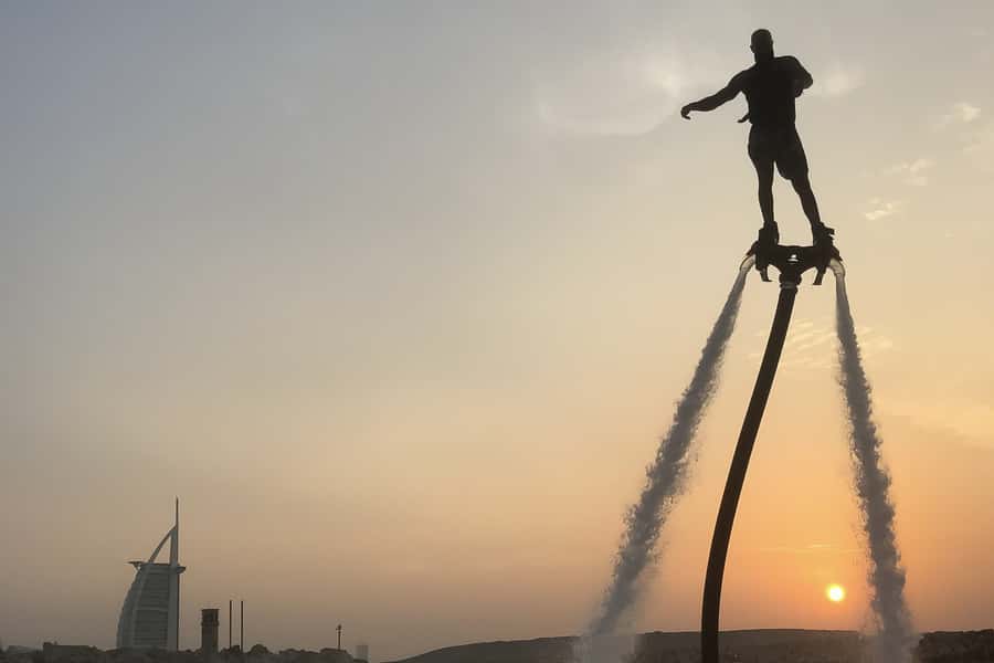 Dubai: 30-minute Flyboard with Instructor and Free Ice Cream - Who will enjoy this most