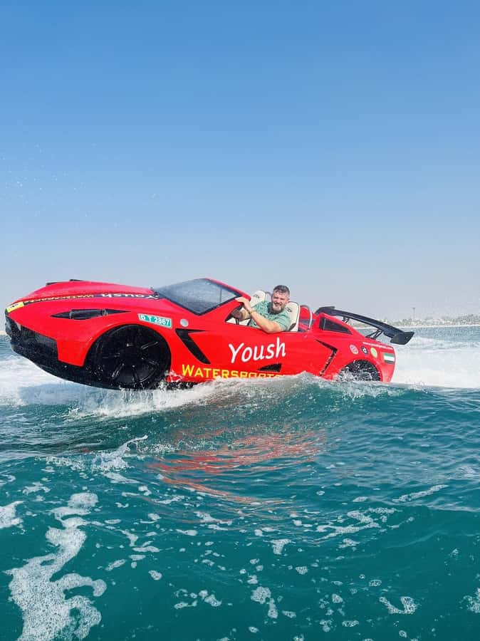 Dubai: 30-Minute Jet Car Tour of Burj Al Arab with Ice Cream - Speed, spray, and the Palm