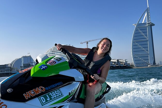 Dubai: 30min Jet Ski: Burj Al Arab w Pics, Videos, free Ice Cream - Ice cream, showers, and the easy finish
