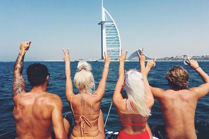 Dubai 3h Sea escape: Swim! Tan! Sightsee! - What to bring for the swim and picnic