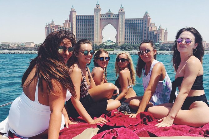 Dubai 3h Sea escape: Swim! Tan! Sightsee! - Price, group size, and real value