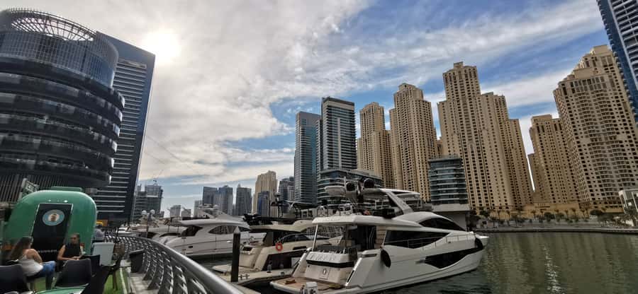 Dubai: 4-Hour Semi Private City Tour and Burj Khalifa Ticket - What the Guide Adds