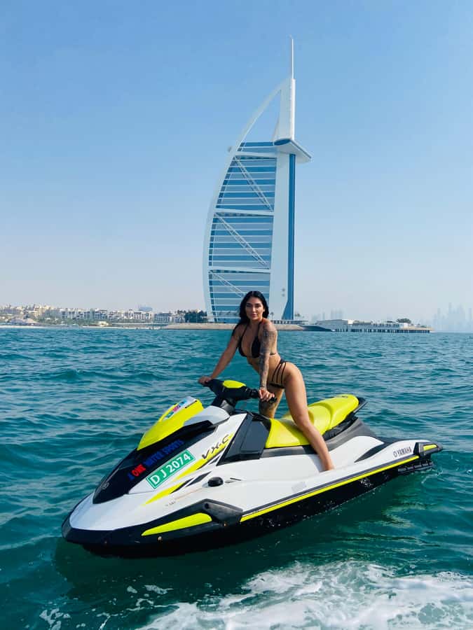 Dubai: 45-Minute Jet Ski Ride - Riding toward Ain Dubai