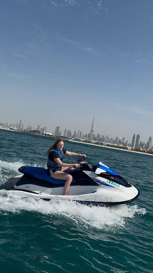 Dubai: 45-Minute Jet Ski Ride - The photo and video service adds real value