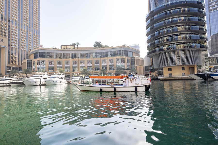 Dubai: Abra Boat Tour in Dubai Marina, Ain Dubai, JBR - Shared ride or private charter?
