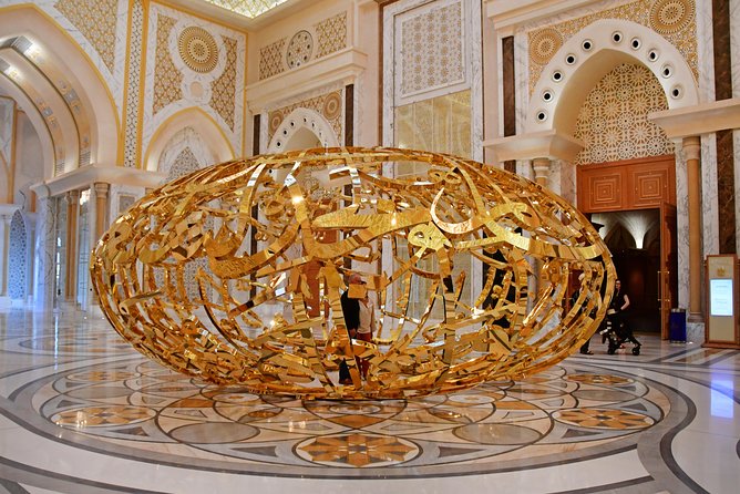 Dubai: Abu Dhabi Trip with Lunch at Al Khayma Heritage Restaurant - Qasr Al Watan: a palace built for public display