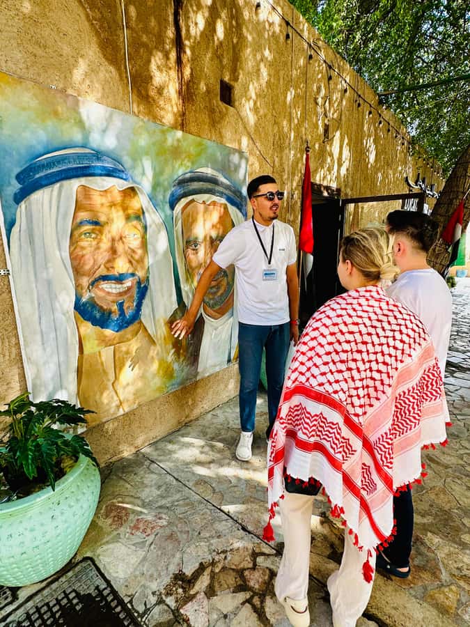 Dubai: Authentic Old Town, Souks, Tastings & Abra Boat Tour - Starting at Arabian Tea House in Al Fahidi