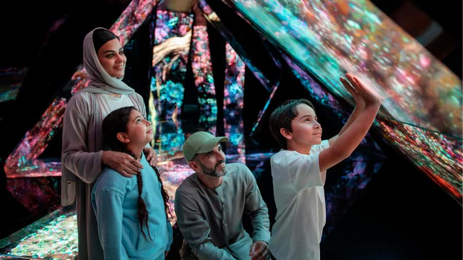 Dubai: AYA Universe Entry Ticket - The Star Pool and Dubai’s largest immersive ball pit