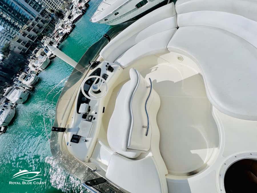 Dubai: Azimut 42 Feet Private Luxury Yacht Cruise - Swimming, sunbathing, and possible water activities