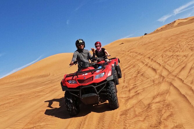 Dubai: Buggy Dune Bashing, Sand Boarding, Camel Ride & Show - What to wear and what to expect