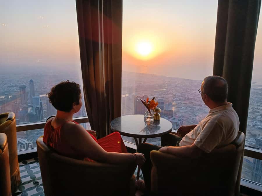 Dubai: Burj Khalifa VIP Sunset Tour with Porsche Transfer - Entering Burj Khalifa without the standard queue