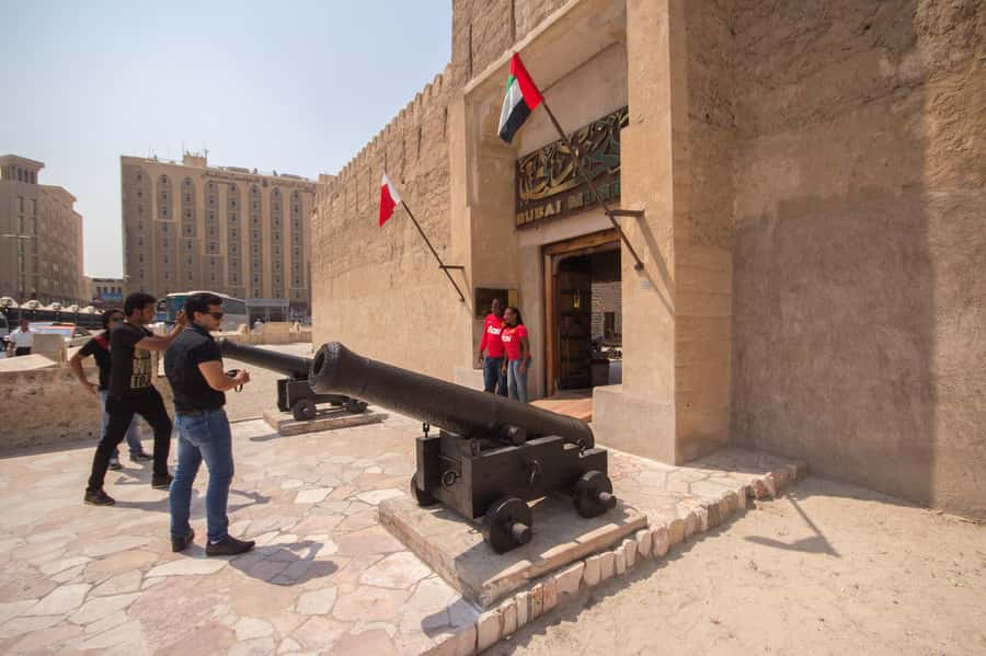 Dubai City Half-Day Tour - Al Fahidi, the fort, and the old city route