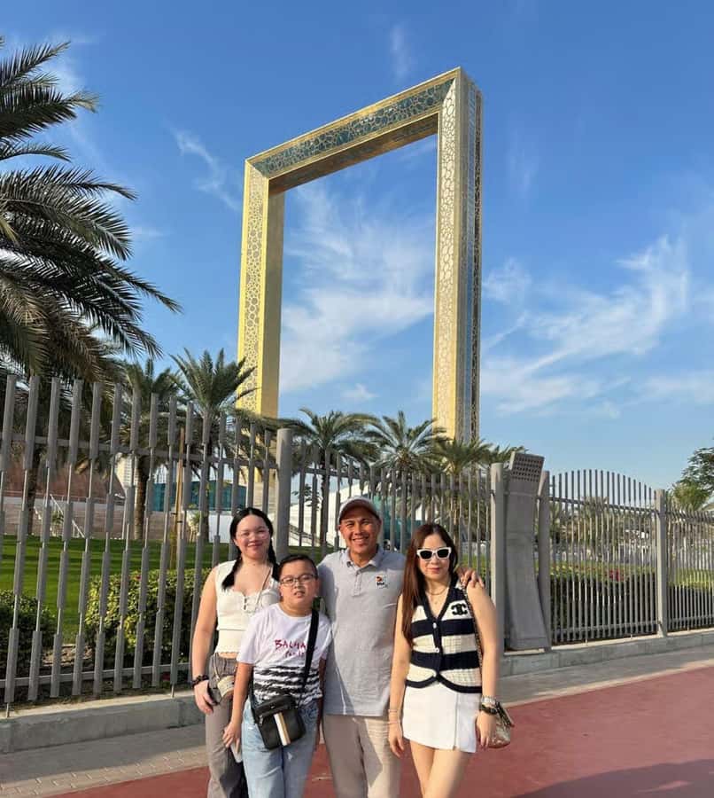 Dubai: City Tour of Creek, Souks, Frame, Burj Khalifa Entry - Gold, spices, and textiles in Deira