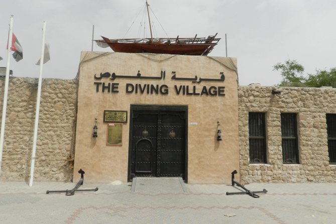 Dubai City Tour: Old & New Dubai Abra Ride, Palm Island, Souks - Why this tour works as a first look at Dubai