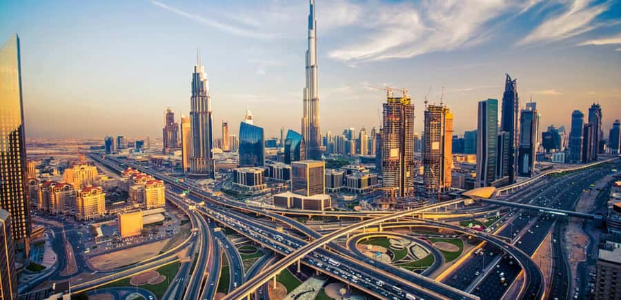 Dubai: City Tour with Professional Guide in Luxury Car - Key points at a glance